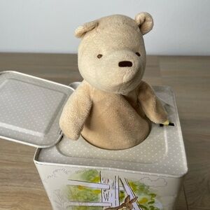Disney Winnie The Pooh Jack In The Box Musical Classic Pooh Toy Collectible 8"